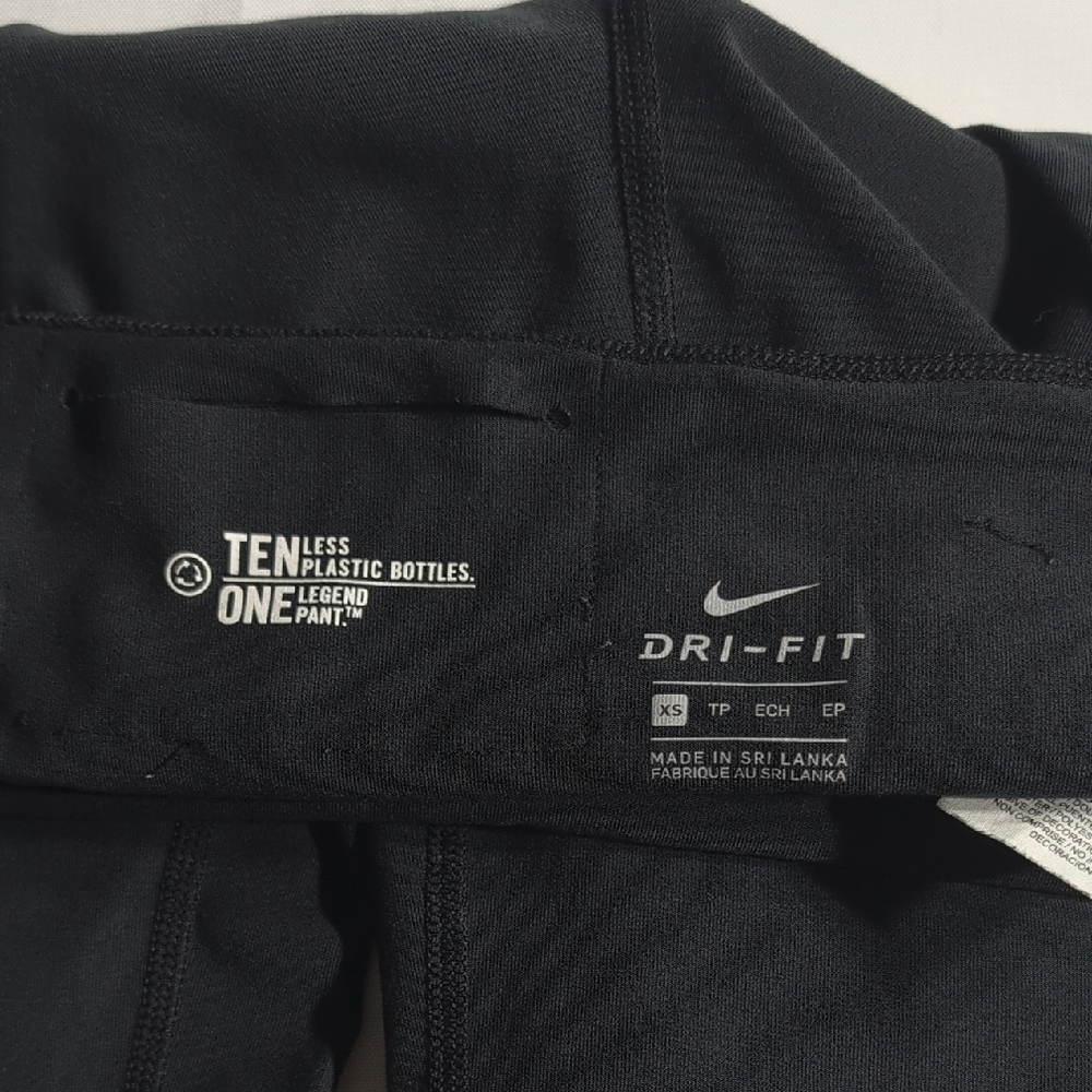 Nike Black Leggings Athletic Wear - Picture 5 of 10